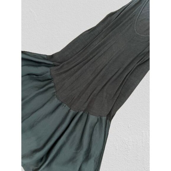 VIVID Silk Linen Combo Dress Mermaid Sleeveless V-Neck Deep Gray / Purple - Picture 6 of 7